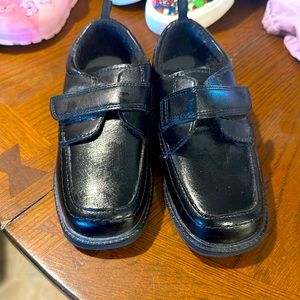 Toddler boys dress shoes